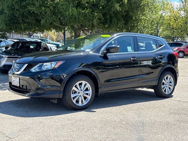 2018 Nissan Rogue Sport S
