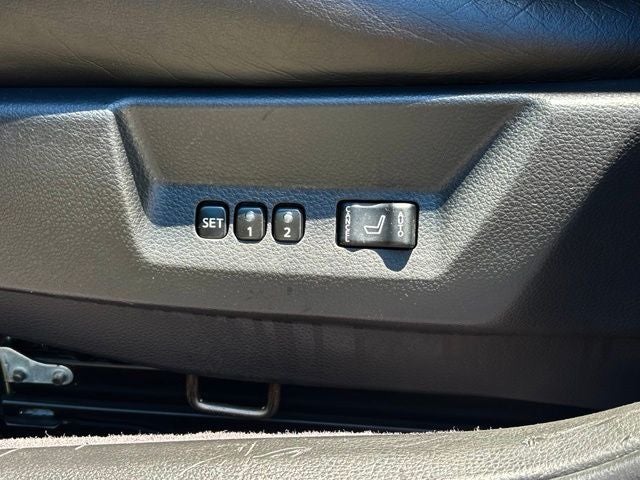 2004 INFINITI G35 Base