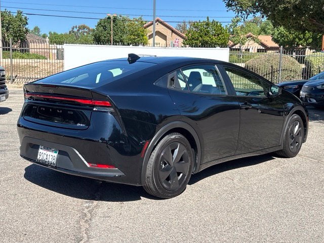 2024 Toyota Prius LE