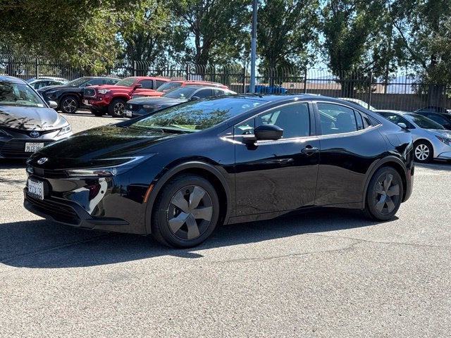 2024 Toyota Prius LE