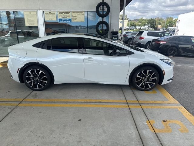 2025 Toyota Prius Plug-In Hybrid XSE