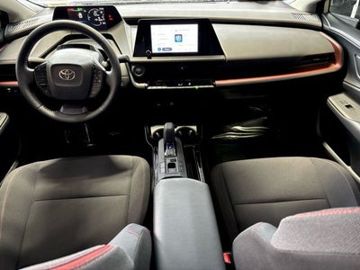 2026 Toyota Prius Plug-In Hybrid SE