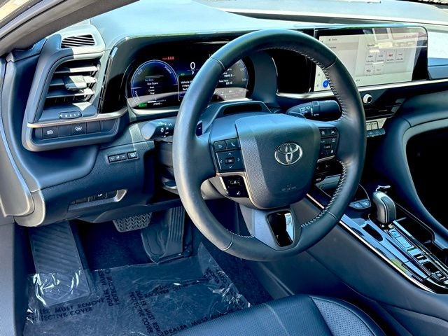 2024 Toyota Crown Platinum