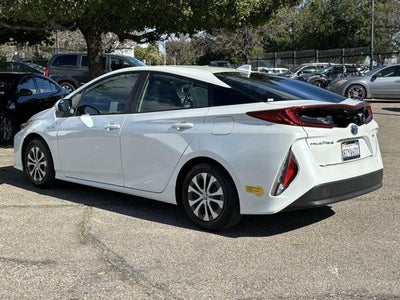 2022 Toyota Prius Prime XLE