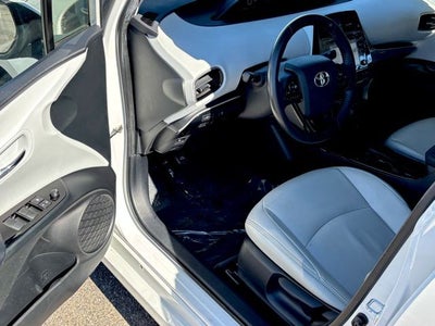 2022 Toyota Prius Prime LE
