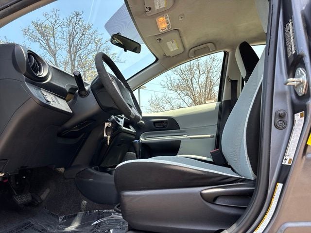 2014 Toyota Prius c One