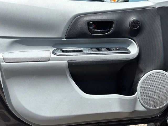 2014 Toyota Prius c One