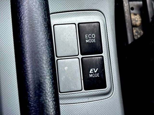 2014 Toyota Prius c One