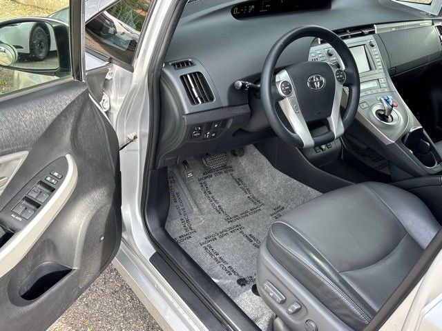 2014 Toyota Prius Plug-in Advanced