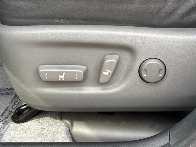 2014 Toyota Prius Plug-in Advanced