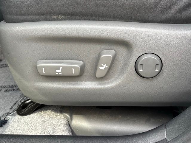 2014 Toyota Prius Plug-in Advanced