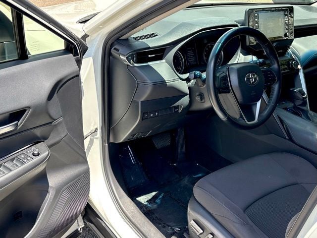 2022 Toyota Venza LE