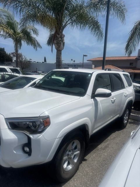 2023 Toyota 4Runner SR5