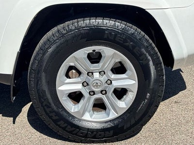 2023 Toyota 4Runner SR5