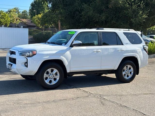 2023 Toyota 4Runner SR5