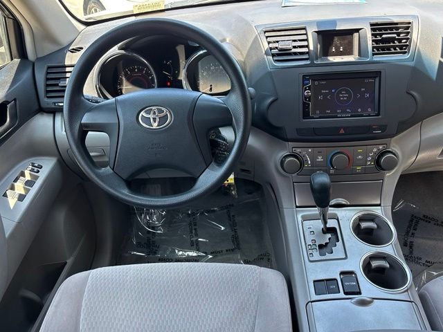 2010 Toyota Highlander Base