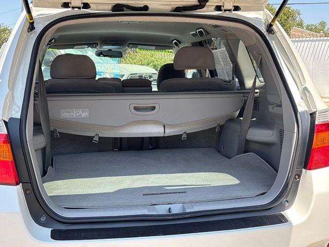 2010 Toyota Highlander Base