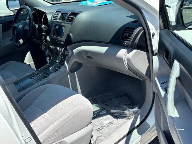 2010 Toyota Highlander Base