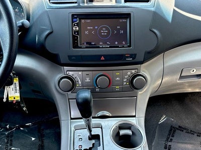 2010 Toyota Highlander Base