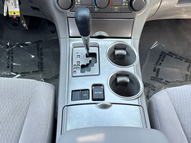 2010 Toyota Highlander Base