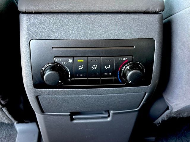 2010 Toyota Highlander Base