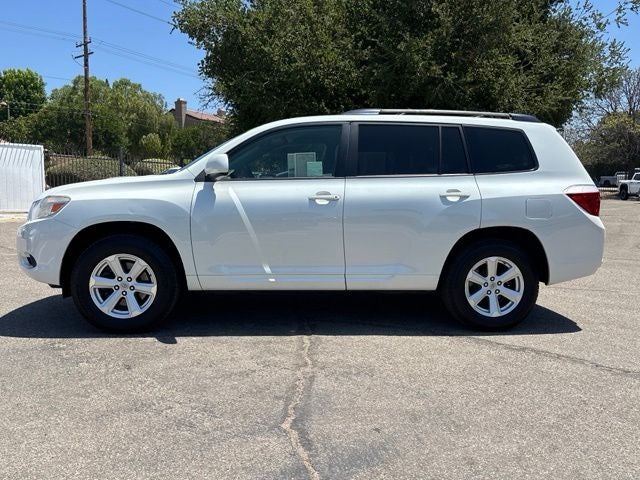 2010 Toyota Highlander Base