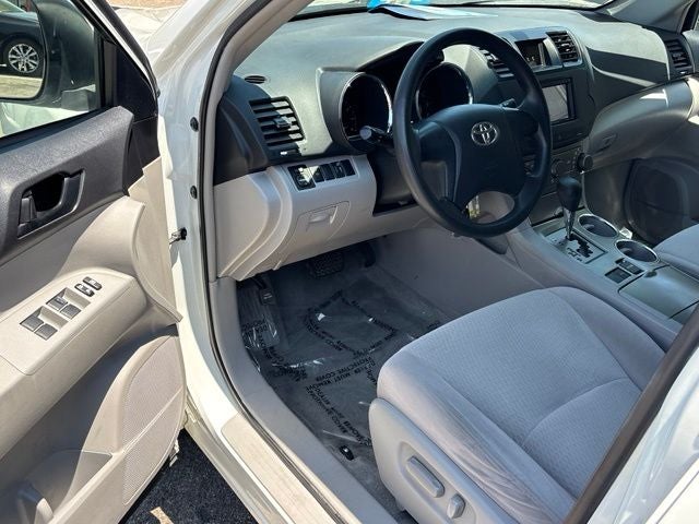 2010 Toyota Highlander Base