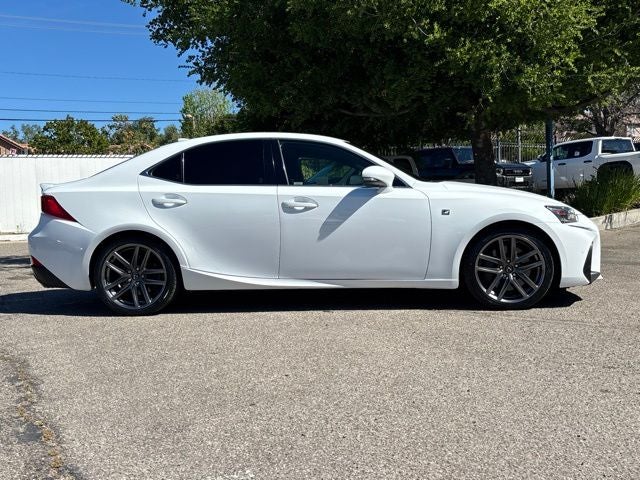 2018 Lexus IS 300