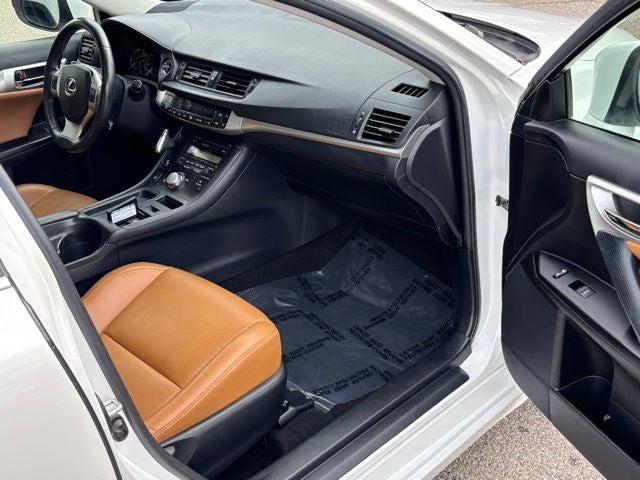 2013 Lexus CT 200h