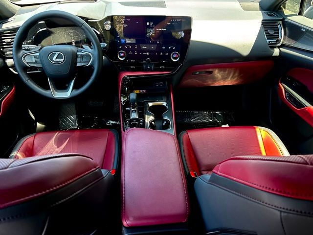 2025 Lexus NX 450h+ Luxury