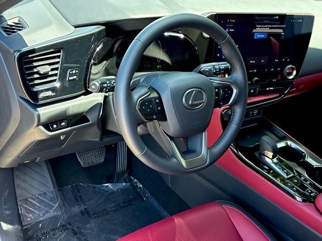 2025 Lexus NX 450h+ Luxury