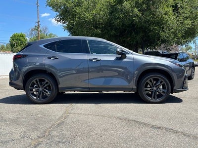 2025 Lexus NX 450h+ Luxury