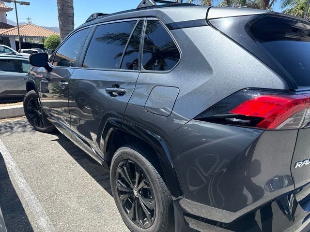 2022 Toyota RAV4 Hybrid SE