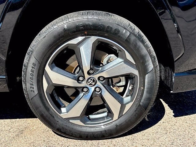 2023 Toyota RAV4 Prime SE