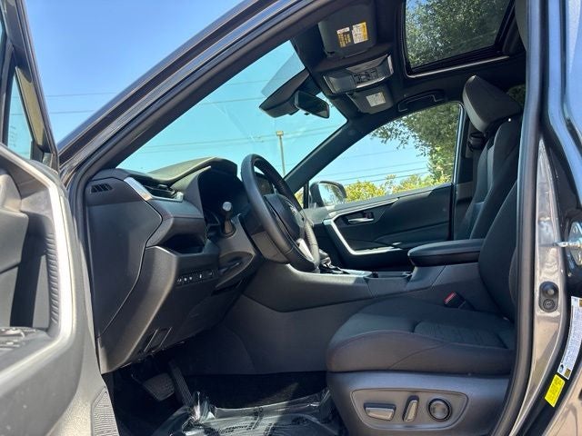 2023 Toyota RAV4 Prime SE