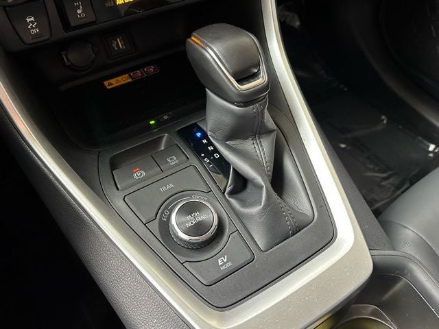 2025 Toyota RAV4 Hybrid XLE Premium