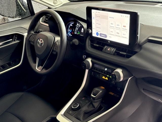 2025 Toyota RAV4 Hybrid XLE Premium