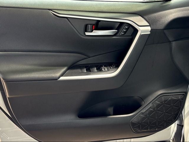 2025 Toyota RAV4 Hybrid XLE Premium