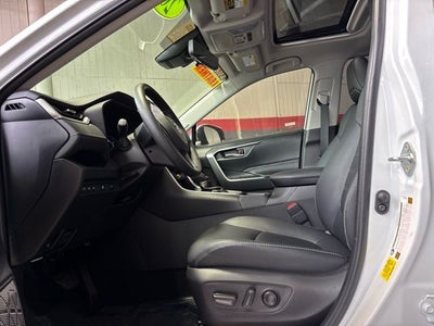 2025 Toyota RAV4 Hybrid XLE Premium