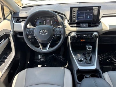 2021 Toyota RAV4 Hybrid XLE Premium