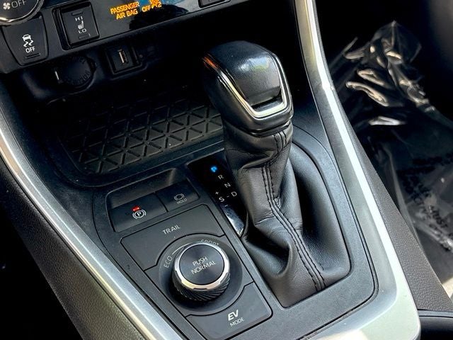2021 Toyota RAV4 Hybrid XLE Premium
