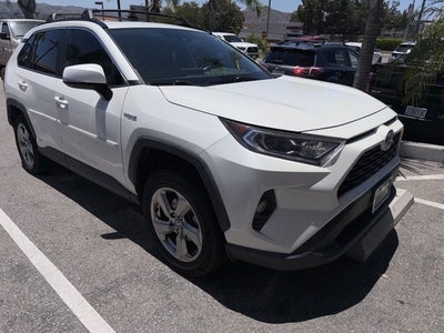 2021 Toyota RAV4 Hybrid XLE Premium