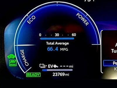 2025 Toyota RAV4 Plug-In Hybrid XSE