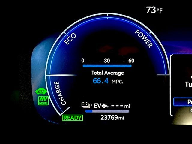 2025 Toyota RAV4 Plug-In Hybrid XSE