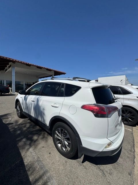2016 Toyota RAV4 Hybrid XLE