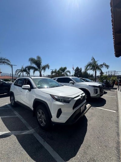 2025 Toyota RAV4 Hybrid XLE