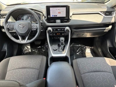 2024 Toyota RAV4 Hybrid XLE