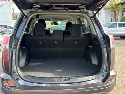 2017 Toyota RAV4 LE