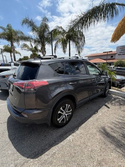 2017 Toyota RAV4 LE