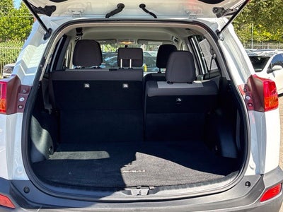 2015 Toyota RAV4 LE